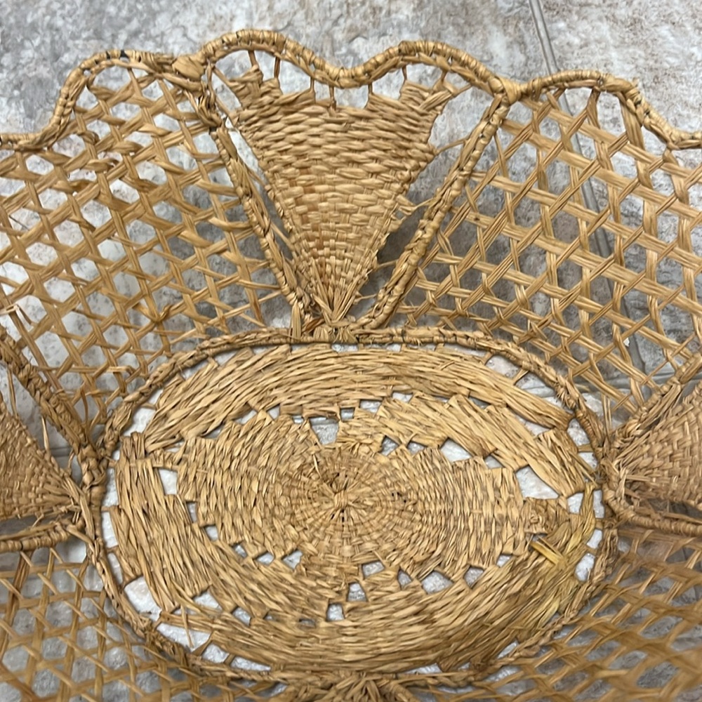 Handmade Woven Basket Made In Italy. With Two Handles. - Picture 15 of 16